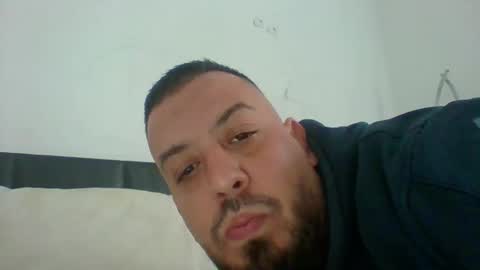 Snapshot of devil_angel66 chatting on 10/17/25, 03:58 devil_angel66 online show from 10/17/25, 03:58