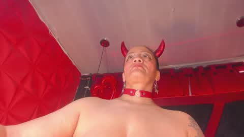 devil_taylorx online show from 02/14/26, 04:15