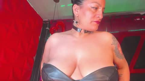 Snapshot of devil_taylorx chatting on 03/21/26, 04:10 devil_taylorx online show from 03/21/26, 04:10