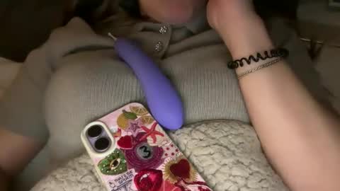 Snapshot of devildaniella chatting on 03/24/26, 08:03 devildaniella online show from 03/24/26, 08:03