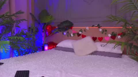 devilinee online show from 02/13/25, 09:51