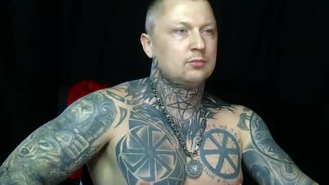 Snapshot of devilwithtats chatting on 03/22/26, 08:40 Lucian online show from 03/22/26, 08:40