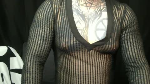 Snapshot of devilwithtats chatting on 04/04/26, 06:55 Lucian online show from 04/04/26, 06:55