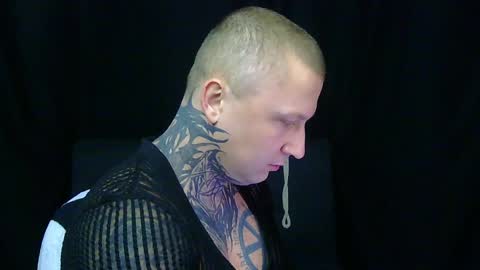 Snapshot of devilwithtats chatting on 04/05/26, 10:45 Lucian online show from 04/05/26, 10:45