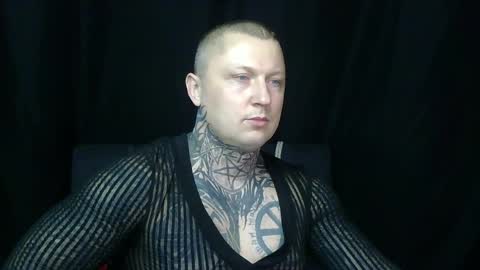Snapshot of devilwithtats chatting on 04/06/26, 07:20 Lucian online show from 04/06/26, 07:20