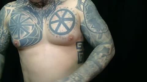 Snapshot of devilwithtats chatting on 04/12/26, 06:51 Lucian online show from 04/12/26, 06:51