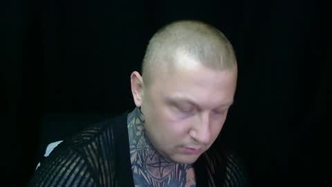 Snapshot of devilwithtats chatting on 04/22/26, 09:55 Lucian online show from 04/22/26, 09:55