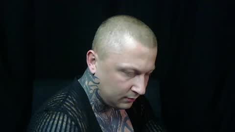 Snapshot of devilwithtats chatting on 04/23/26, 12:29 Lucian online show from 04/23/26, 12:29