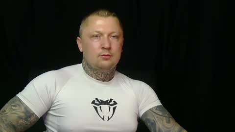 Snapshot of devilwithtats chatting on 05/02/26, 07:02 Lucian online show from 05/02/26, 07:02