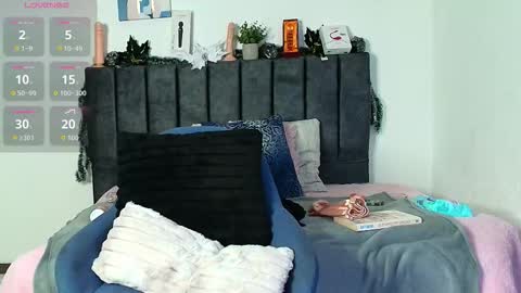Snapshot of devora_mature65 chatting on 12/20/25, 06:48 Devora online show from 12/20/25, 06:48
