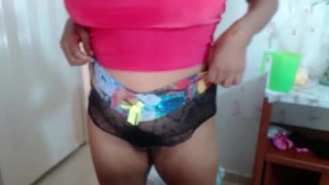 Snapshot of devorasexy2 chatting on 09/13/25, 01:55 Devora.. online show from 09/13/25, 01:55