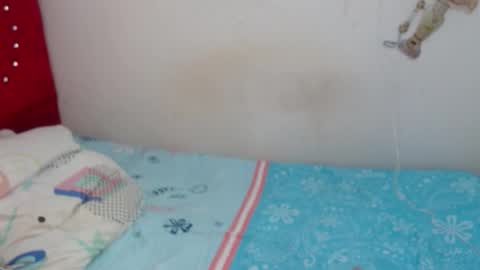 Snapshot of devorasexy2 chatting on 12/04/25, 01:59 Devora.. online show from 12/04/25, 01:59