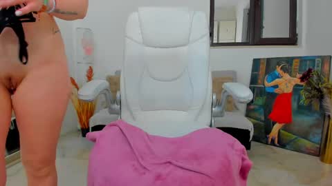 Snapshot of deya_divine chatting on 05/07/26, 05:51 Deya online show from 05/07/26, 05:51