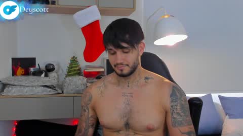 JULIAN online show from 12/24/24, 08:38