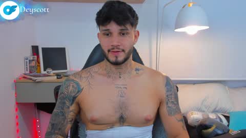 JULIAN online show from 01/14/25, 01:15