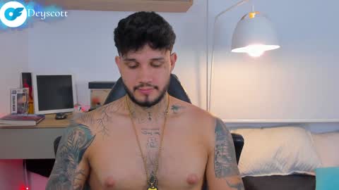 JULIAN online show from 01/18/25, 12:13