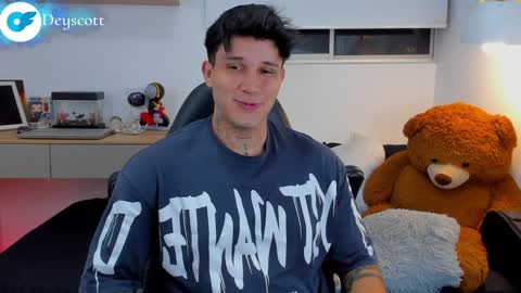 JULIAN online show from 01/30/25, 12:18