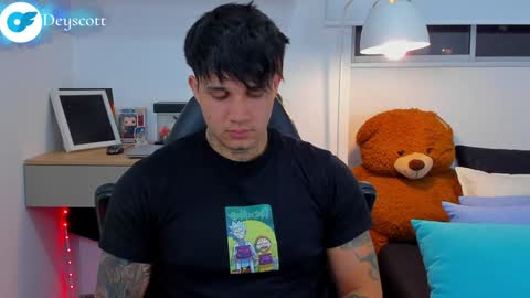 JULIAN online show from 02/01/25, 12:29