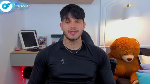 JULIAN online show from 02/28/25, 10:39