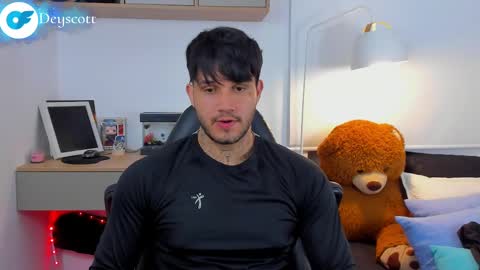 JULIAN online show from 03/01/25, 01:43