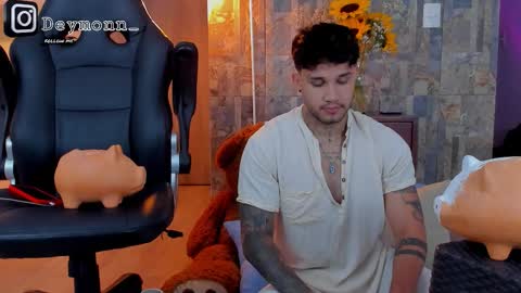 JULIAN online show from 09/20/25, 11:17