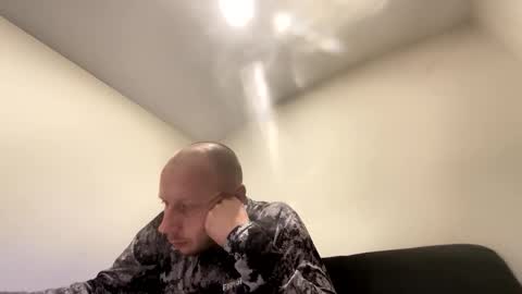 deznuts130 online show from 02/04/25, 05:21