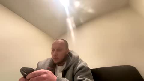 deznuts130 online show from 02/20/25, 07:23