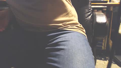 Snapshot of dfwgonewrong chatting on 01/11/26, 02:16 dfwgonewrong online show from 01/11/26, 02:16