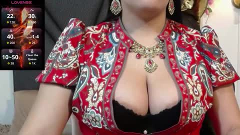 dharanisnisha online show from 11/08/25, 01:44