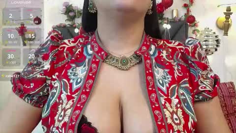 dharanisnisha online show from 11/18/25, 02:54