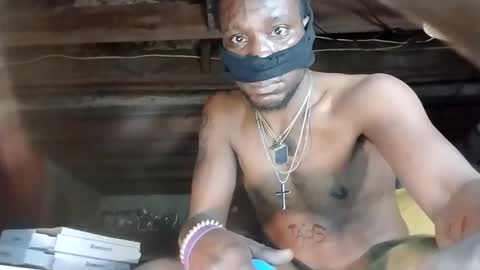 Marcus D-von Steel as the raunchy ass sniffer thrill me with your online show from 04/25/26, 08:39