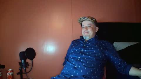 Snapshot of dhottman chatting on 03/15/26, 07:14 dhottman online show from 03/15/26, 07:14