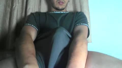 Snapshot of di_carter chatting on 12/18/25, 10:10 Carter online show from 12/18/25, 10:10