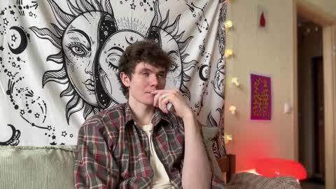 Di Alex online show from 02/14/25, 10:49