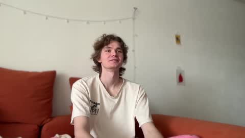 Di Alex online show from 10/15/25, 08:36