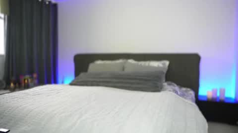 Diego online show from 11/20/25, 09:36