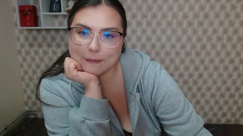 Snapshot of diamantkriss_ chatting on 03/31/26, 06:47 Kriss online show from 03/31/26, 06:47