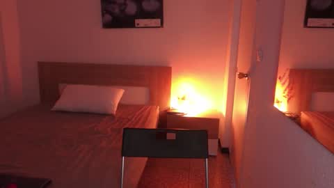 Snapshot of diamon_kataleya chatting on 09/23/25, 10:07 Melissa My schedule 10pm time Colombia online show from 09/23/25, 10:07