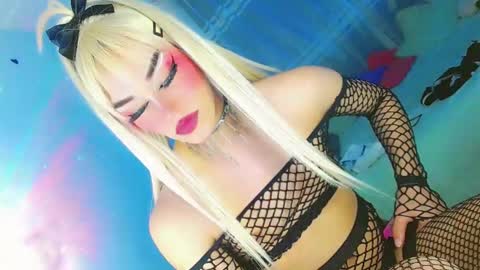 Snapshot of diamond_hott1 chatting on 02/27/25, 03:25 AmayaGirl online show from 02/27/25, 03:25