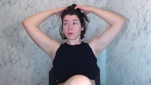 diamond is online show from 12/16/25, 03:00