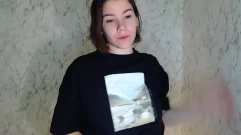 Snapshot of diamond_is chatting on 12/19/25, 03:02 diamond is online show from 12/19/25, 03:02