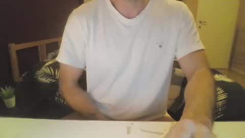 Snapshot of diamond_vi chatting on 02/06/25, 06:35 diamond_vi online show from 02/06/25, 06:35