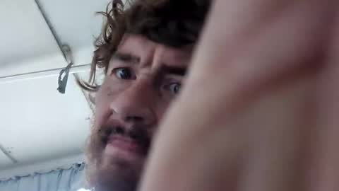 Snapshot of diamonde_steele chatting on 11/20/25, 07:57 diamonde_steele online show from 11/20/25, 07:57