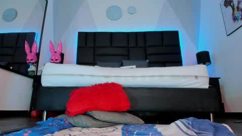 Diana Tamayo online show from 02/28/25, 09:04