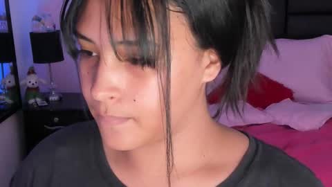 Diana Tamayo online show from 10/31/25, 08:54