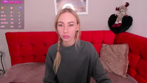 Snapshot of diana_garrett chatting on 01/21/25, 01:50 Diana  online show from 01/21/25, 01:50