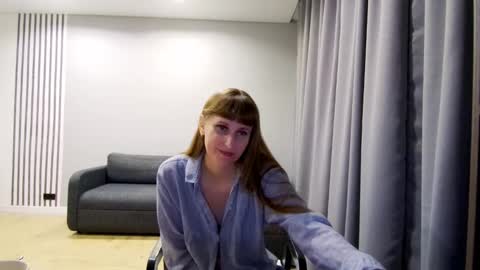 diana_meridor online show from 02/05/25, 01:04