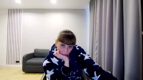 diana_meridor online show from 02/18/25, 05:31