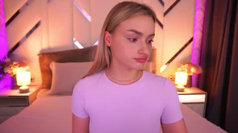 Snapshot of diana_nova chatting on 06/25/26, 12:31 diana_nova online show from 06/25/26, 12:31