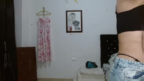 Snapshot of diana_o1 chatting on 05/05/26, 01:52 diana_o1 online show from 05/05/26, 01:52